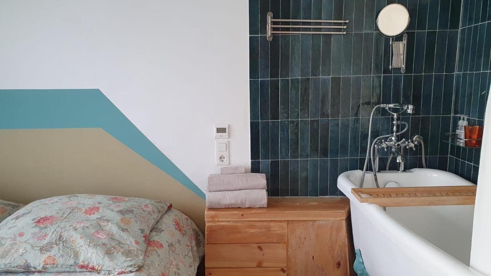 Squat Deluxe Berlin, The Hostel Экстерьер фото